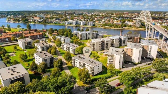 Nabbetorpveien 35B presenteres av Jørgen Sande Johansen i Krogsveen.