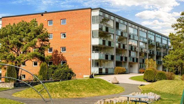 Bergfrueveien 10A presenteres av Krogsveen v/Jonathan Dahl. Fotograf; Kristoffer Kristiansen.