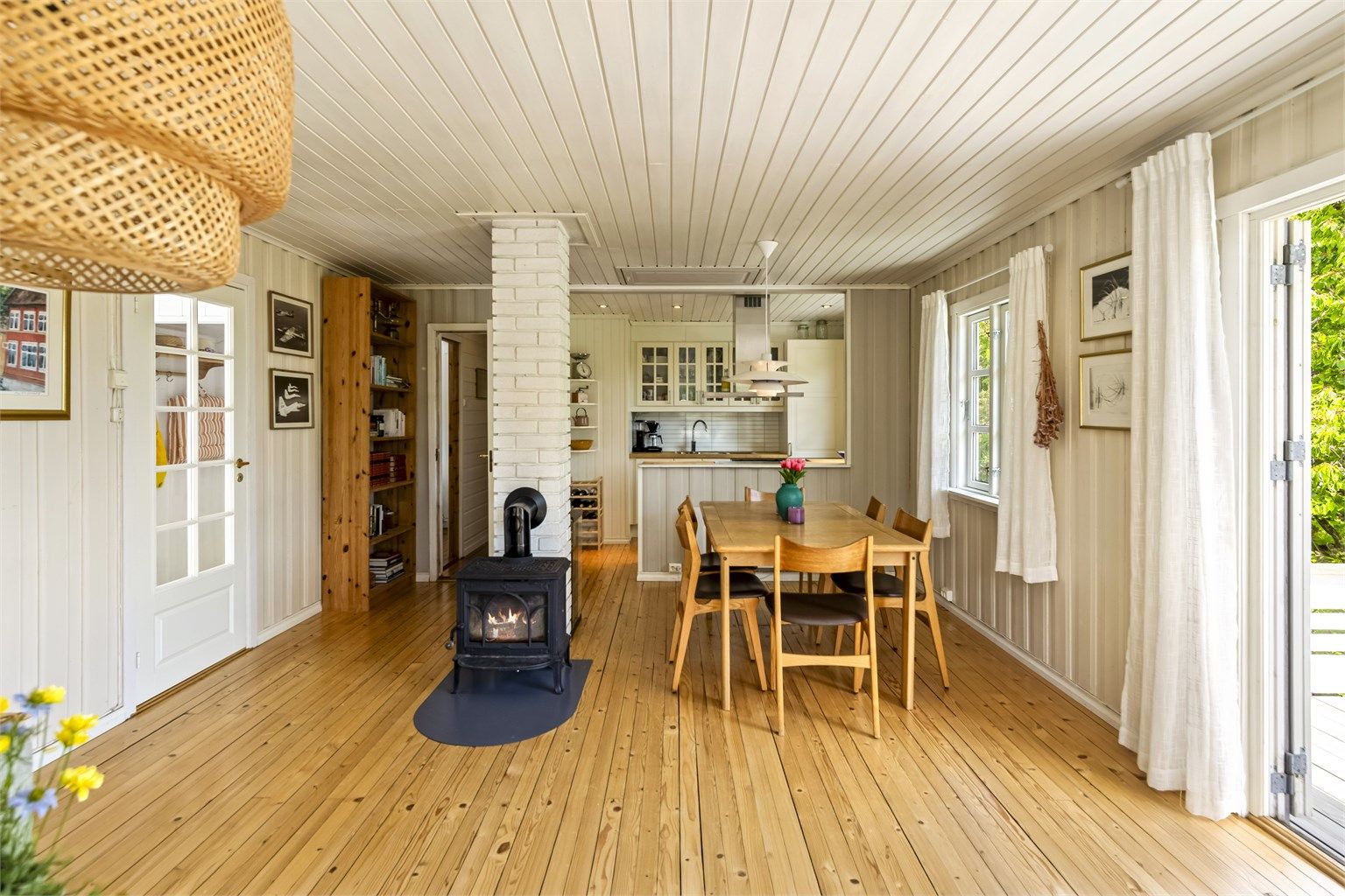 Peis for hygge og varme på kjølige kvelder.