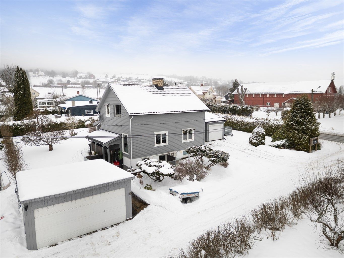 Gangavstand til Lierbyen sentrum med flere servicetilbud, matbutikker og bussknutepunkt