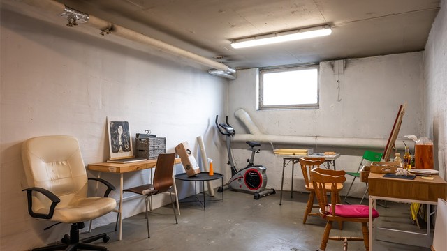 Fellesboden disponeres av styret, men kan lånes ved behov.