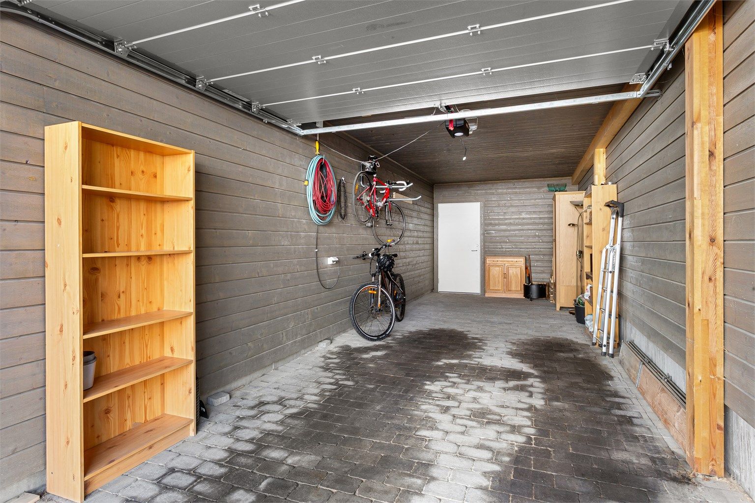 Parkering i garasje på 28 kvm