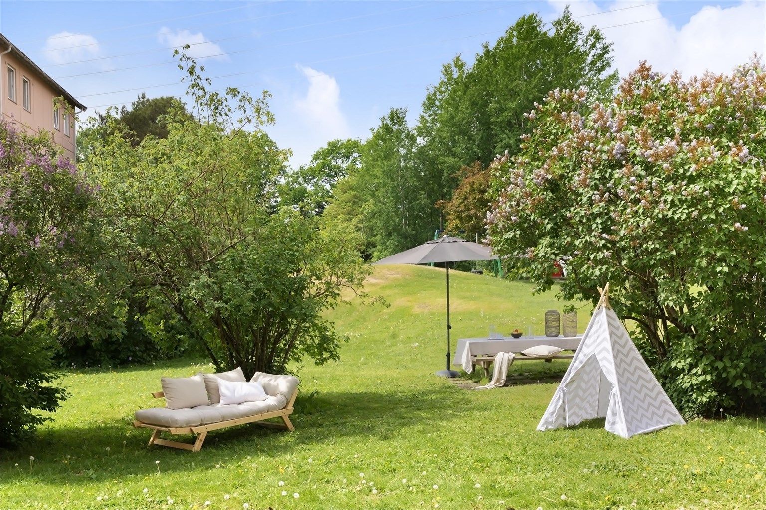 FRODIG IDYLL!