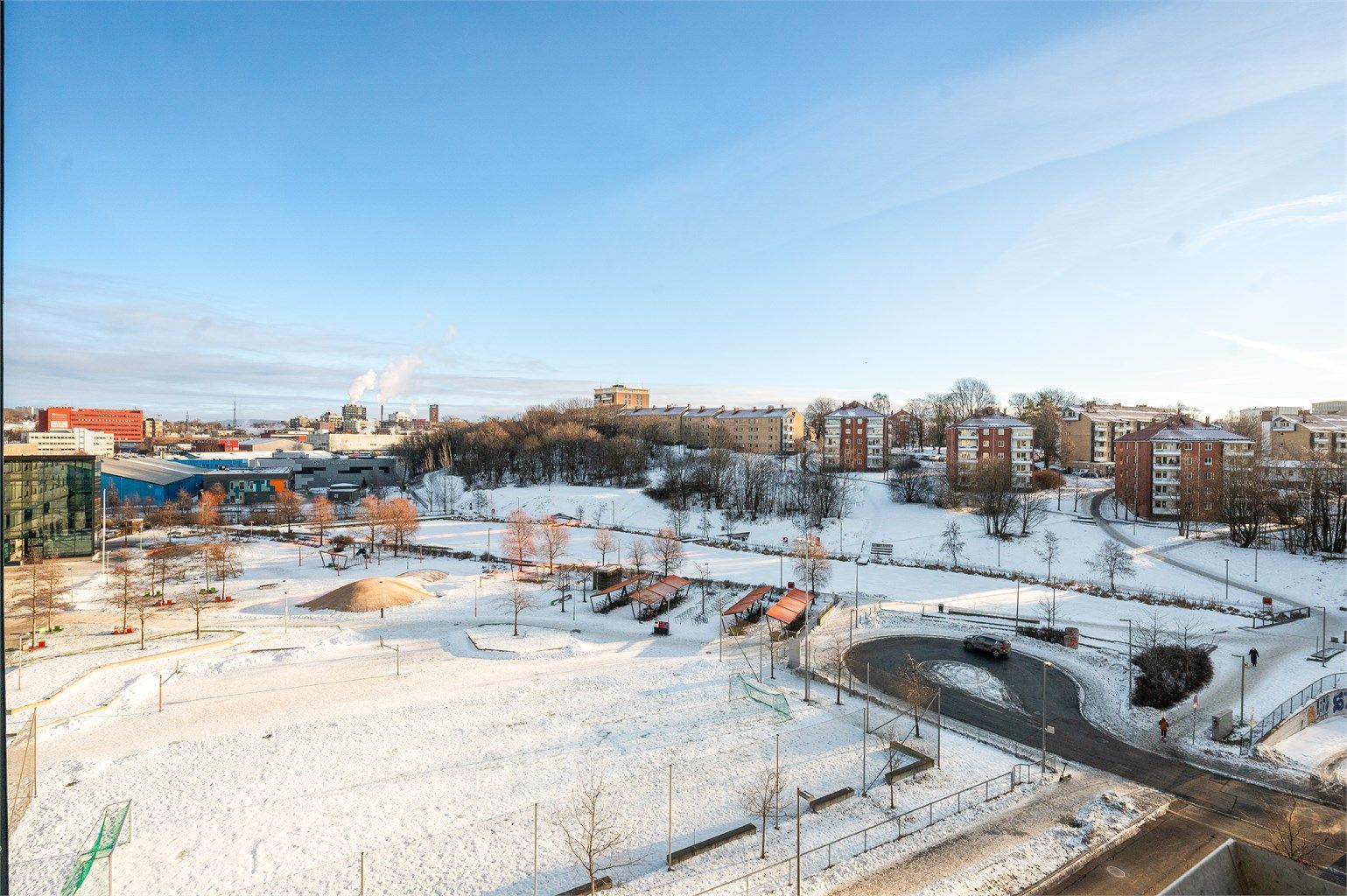 Hyggelig utsyn over nærområdet mot Hasle, Lilleberg og Teglverksdammen.