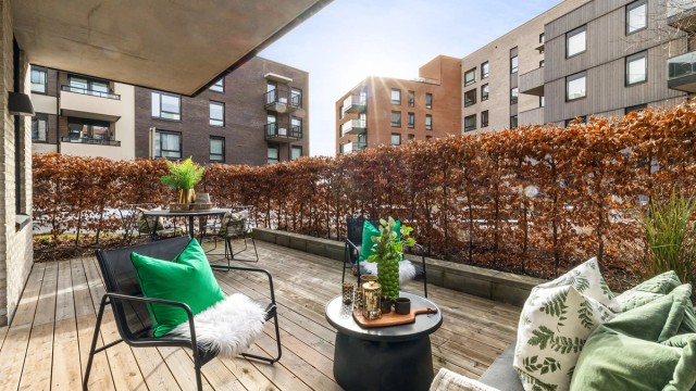 Velkommen til Lars Hausmanns gate 25 - presentert av Bjørn Erik Dørum-Persen v/ Krogsveen Årvoll