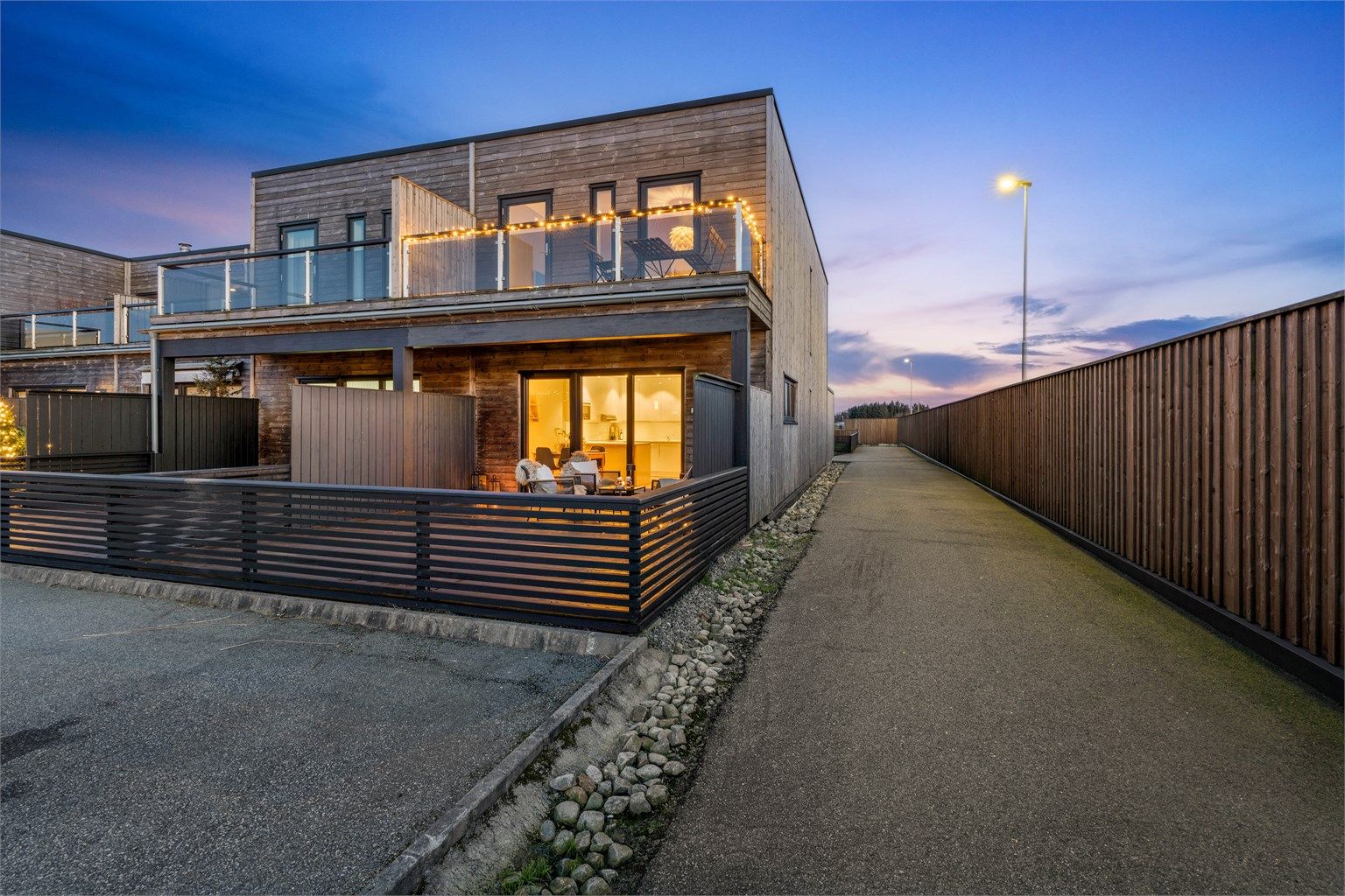 Her har man flere dagligvarebutikker i nærheten som Kiwi Verdalen og på Coop Mega i kjøpesenteret Jærhagen. Fotograf: Martin Nordbø