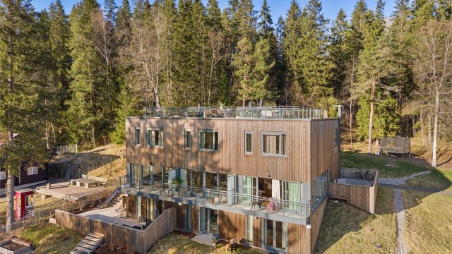 Velkommen til Hukenveien 29B - presentert av Hanne Pettersen i Krogsveen