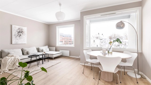 Velkommen til Kongens gate 27A - formidlet av Krogsveen Moss.