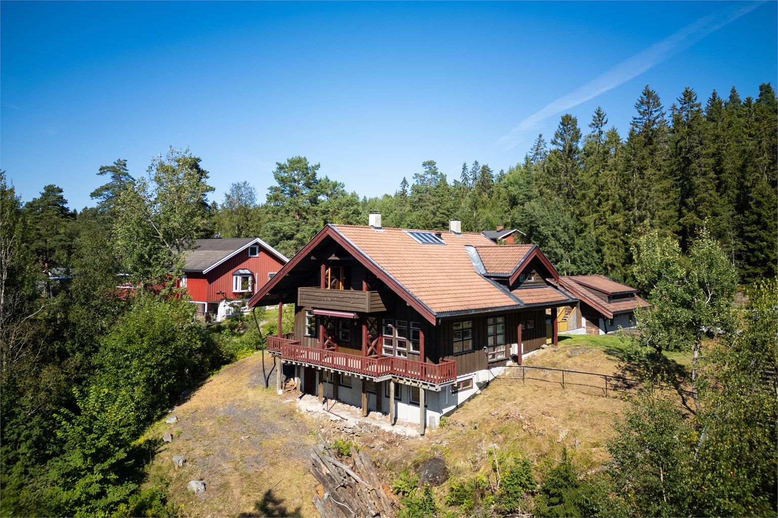 Solrik og flott beliggenhet i rolige omgivelser