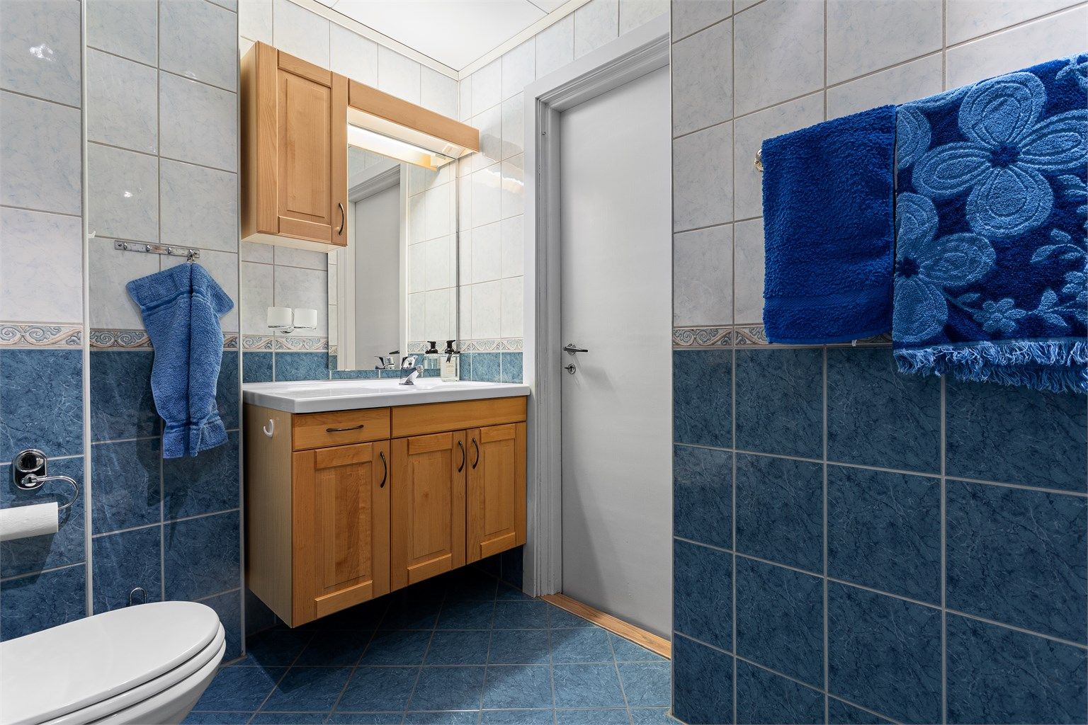 Badet ble pusset opp på 2000-tallet i regi av borettslaget og er en utvidelse av tidligere bad og toalettrom.