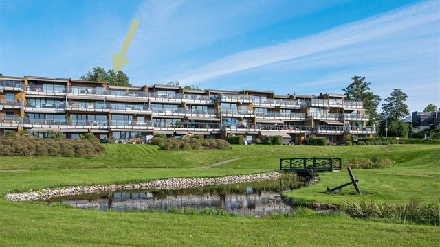 Velkommen til Mølledammen 48 - Unik toppleilighet over 2 plan - en sjelden mulighet for deg som ønsker det lille ekstra!