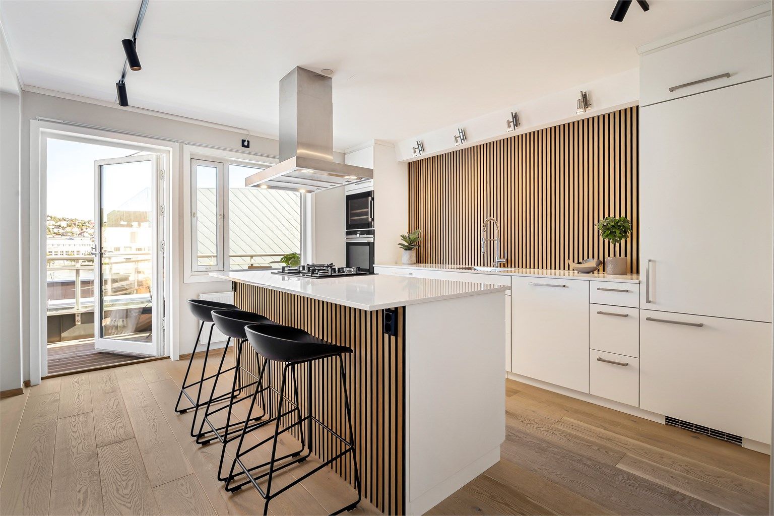 Delikat oppusset 2-roms leilighet i toppetasjen (5. etasje).
Foto: Stine Prøitz Jørgensen