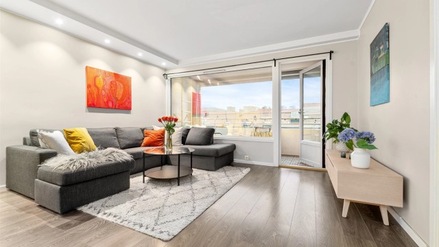 Velkommen til Breigata 7 - presentert av Eiendomsmegler Krogsveen v/ Jan Robert Ottesen