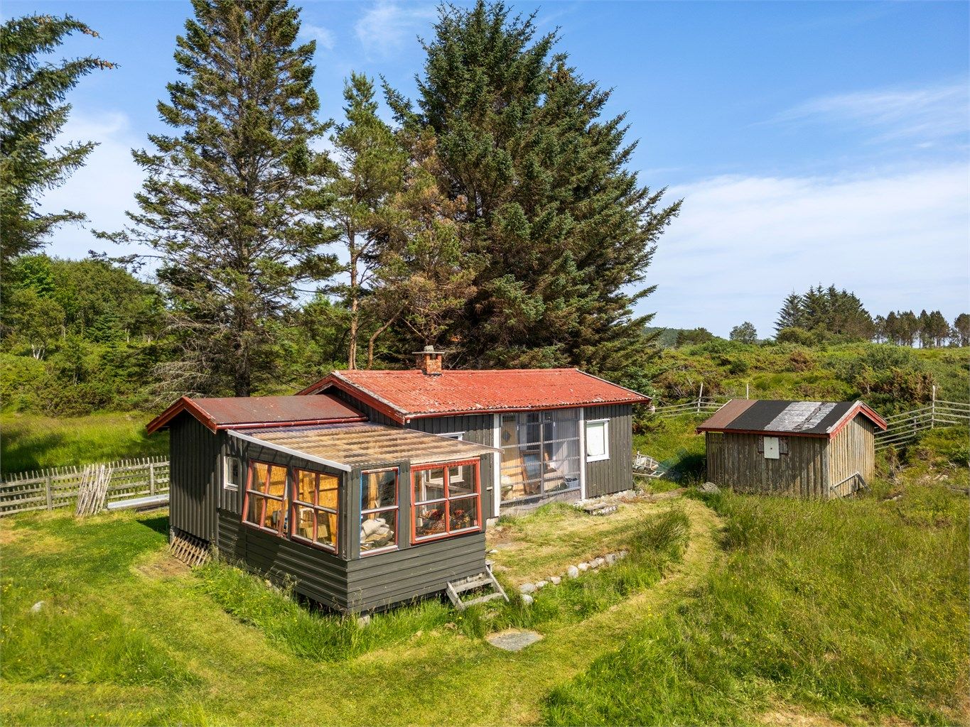 Sagaveien 19 har gode lagringsmuligheter og stort potensiale.