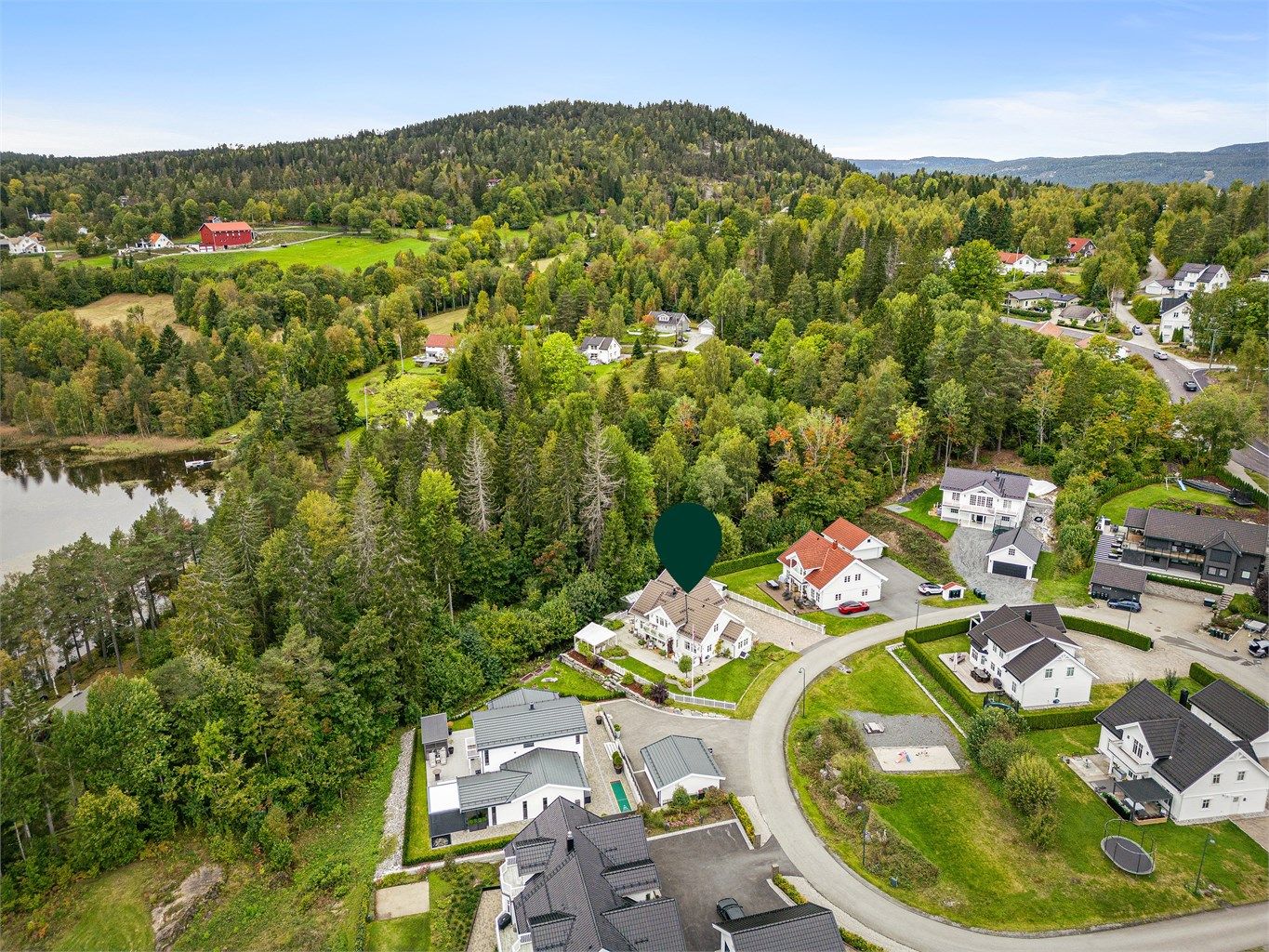 Dette er et område hvor barna kan leke fritt, og hvor hverdagen preges av ro og frisk luft.