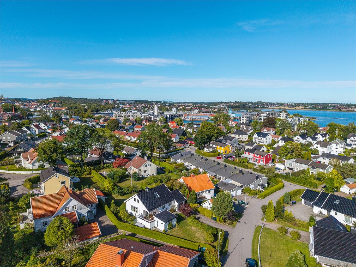Flott beliggenhet på Teie med kort vei til både sjøen og Tønsberg sentrum.