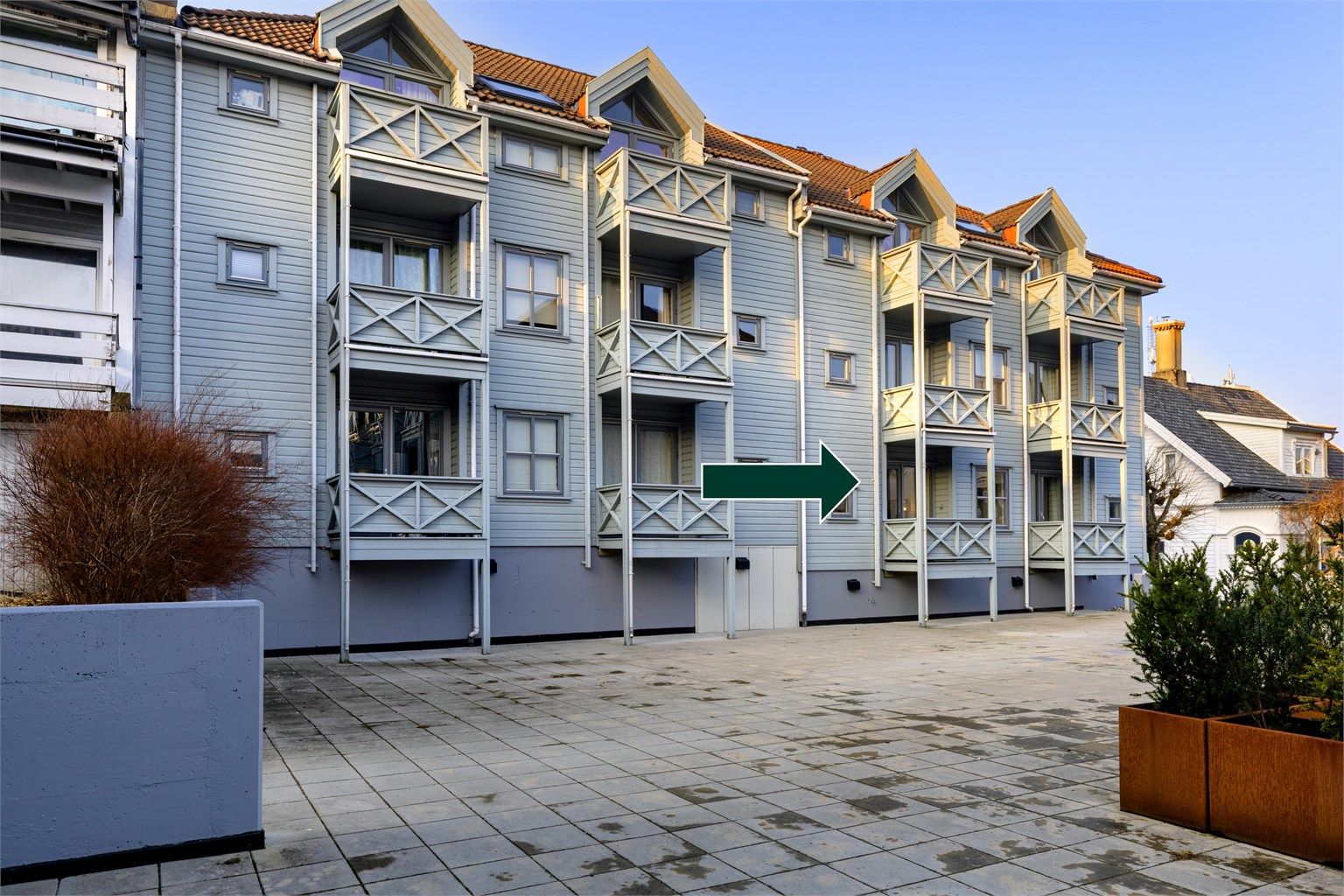 Her bor du med en attraktiv og sentral beliggenhet, kun en kort spasertur fra alt Stavanger sentrum har å by på.