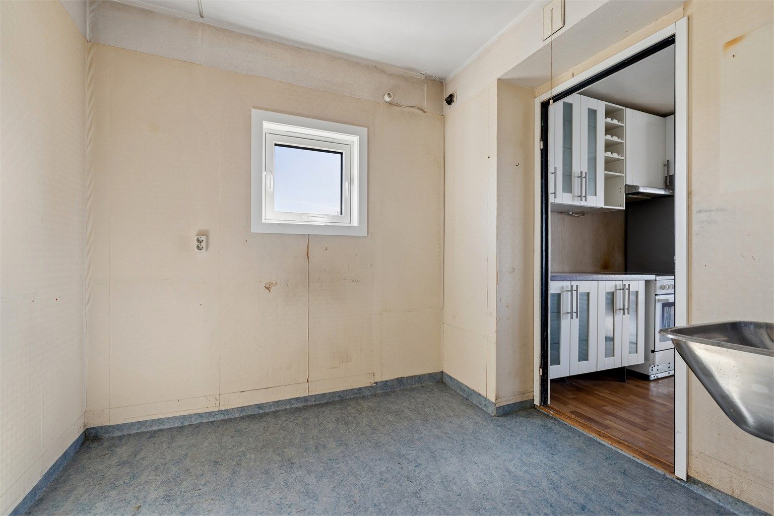 Vaskerommet kan enkelt innredes for å dekke dine behov for klesvask og oppbevaring.