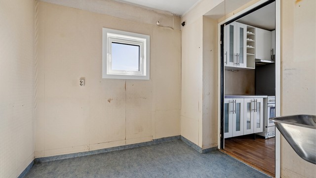 Vaskerommet kan enkelt innredes for å dekke dine behov for klesvask og oppbevaring.