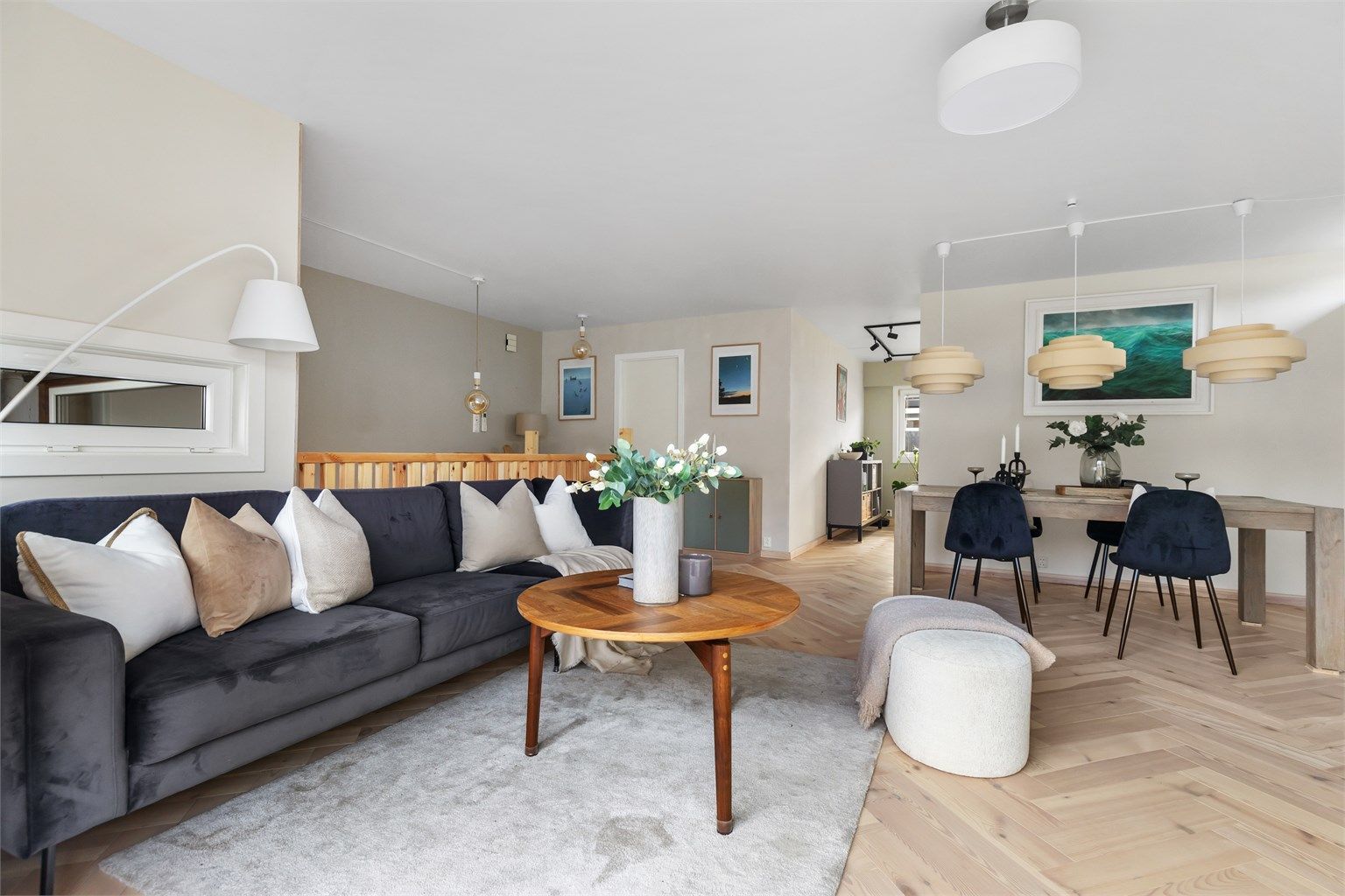 Stue med plass til spisebord. Fotograf Marianne Lyse