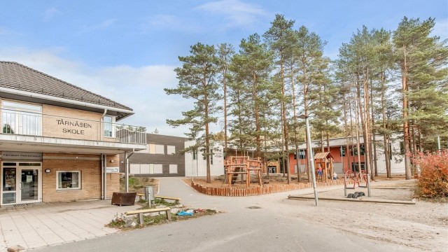 Gangavstand til Tårnåsen barneskole - skolen ligger inntil marka