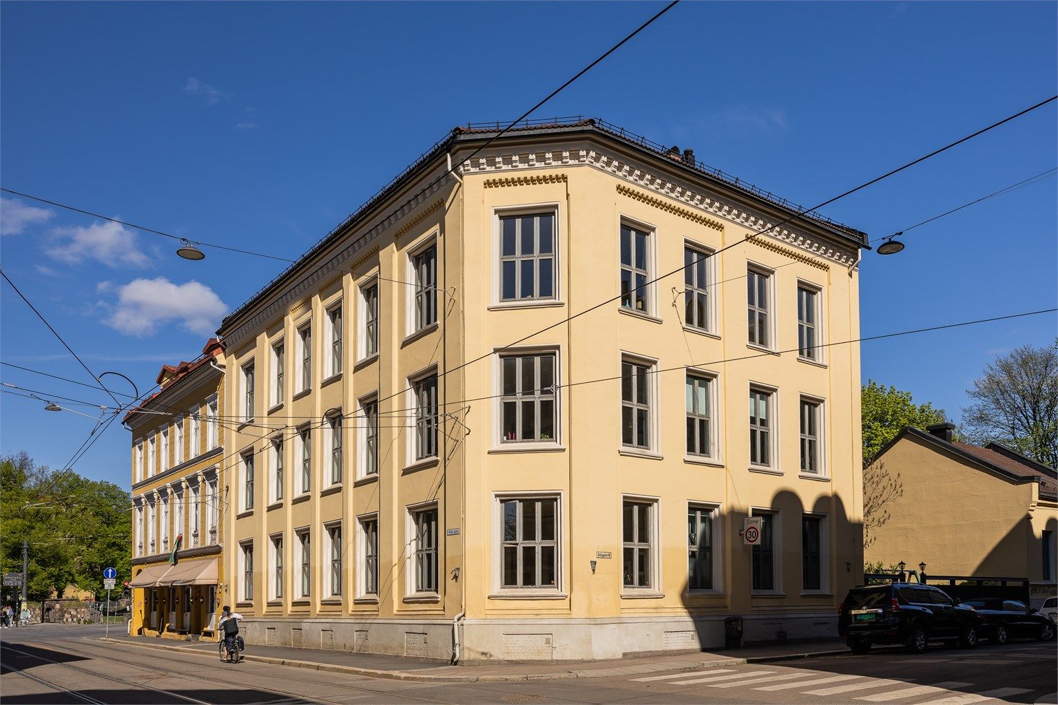 Velkommen til Oslo gate 16 - presentert av Marcus Blohm!