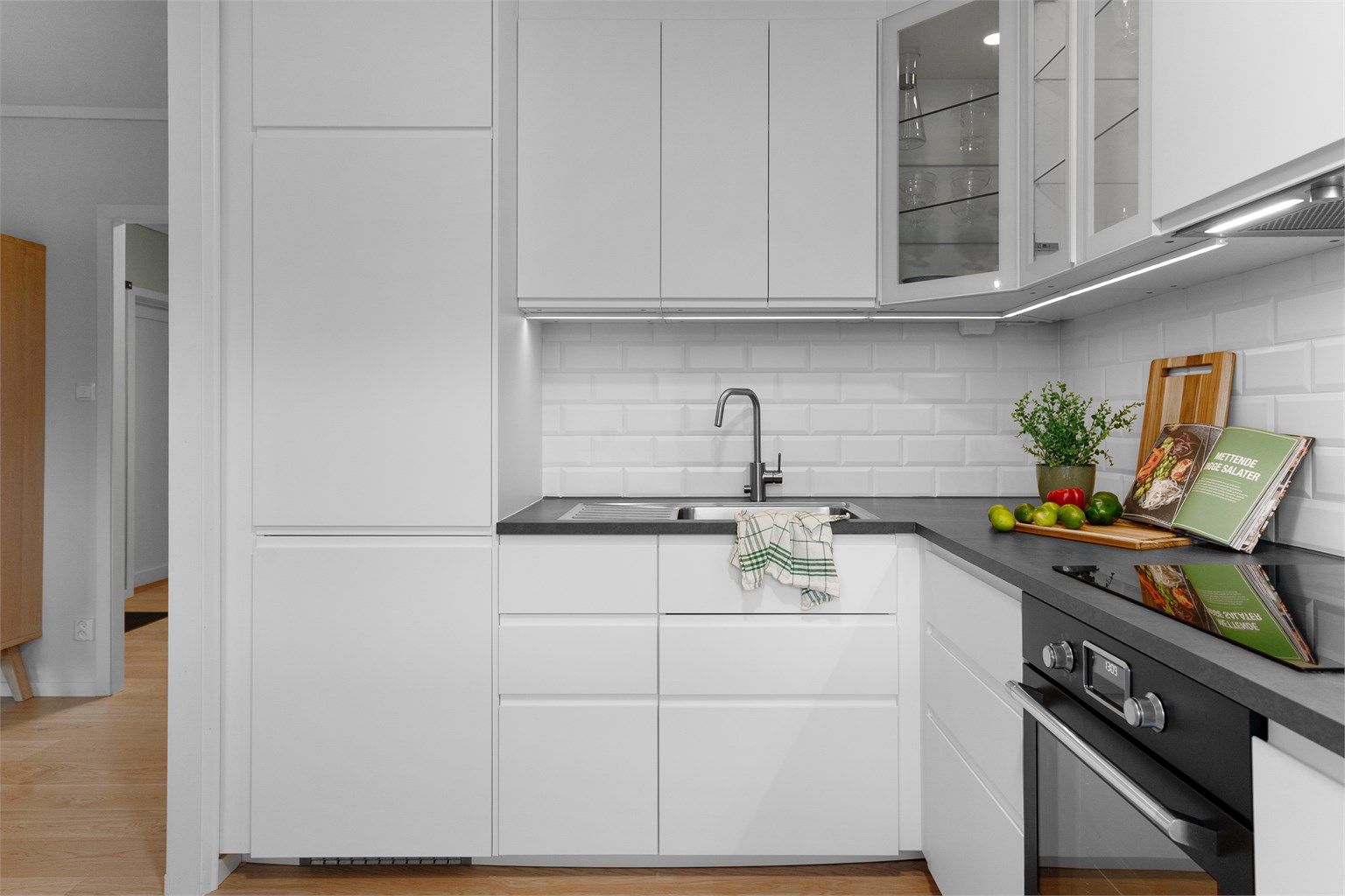 - Tidløs kjøkkeninnredning fra 2023 -