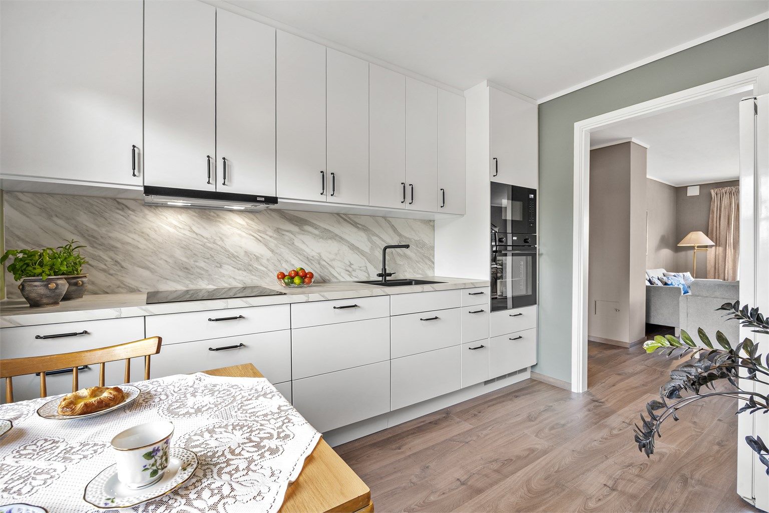 Epoq kjøkkeninnredning fra 2025 med glatte fronter - Fotograf: Stine Prøitz Jørgensen.