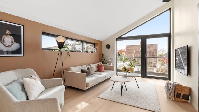 Klargjort for montering av røykrør om du ønsker montere peis i stuen