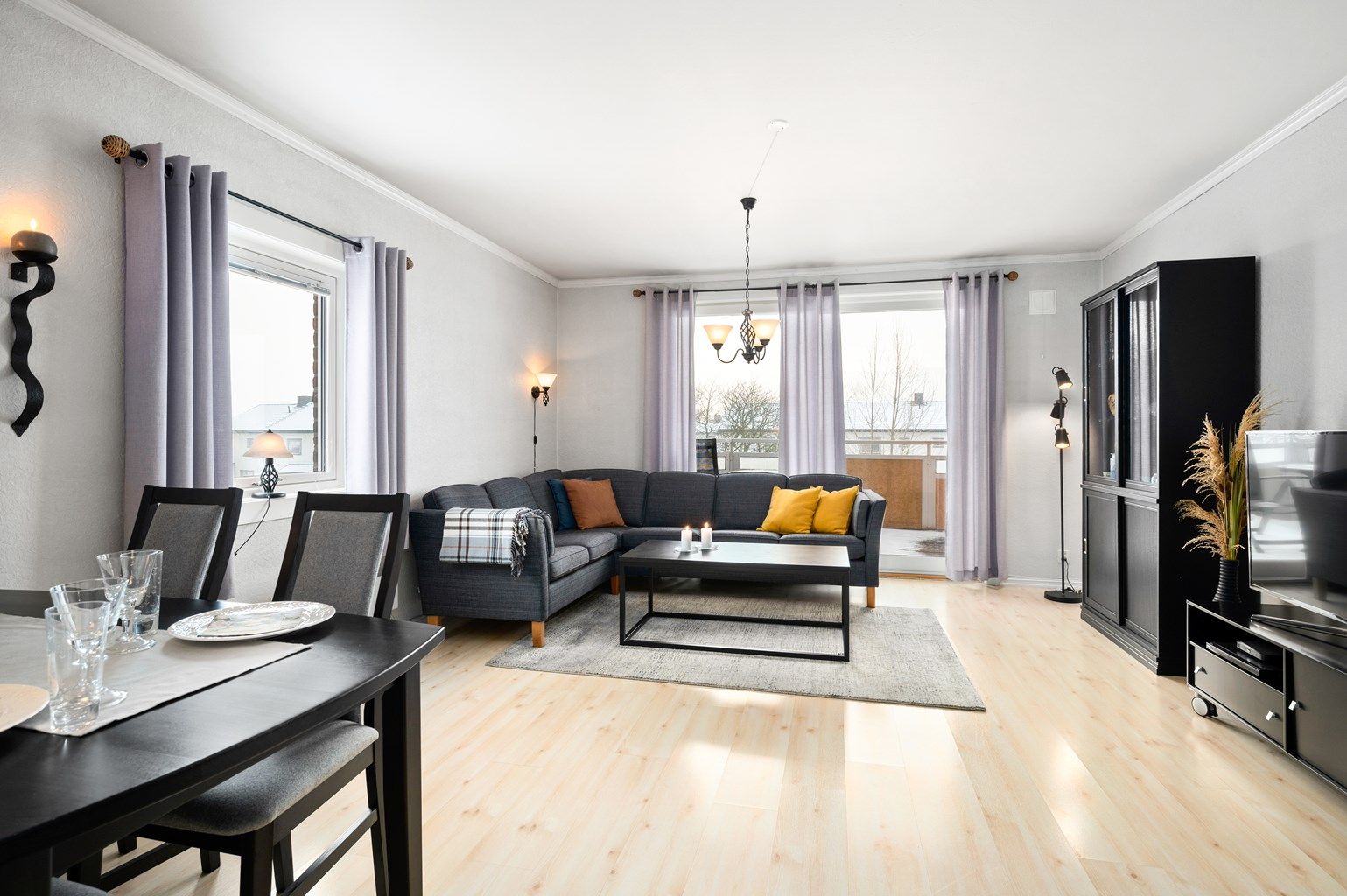 Krogsveen v/Markus Alm Thoen ønsker velkommen til Elias Kræmmers vei 19A!