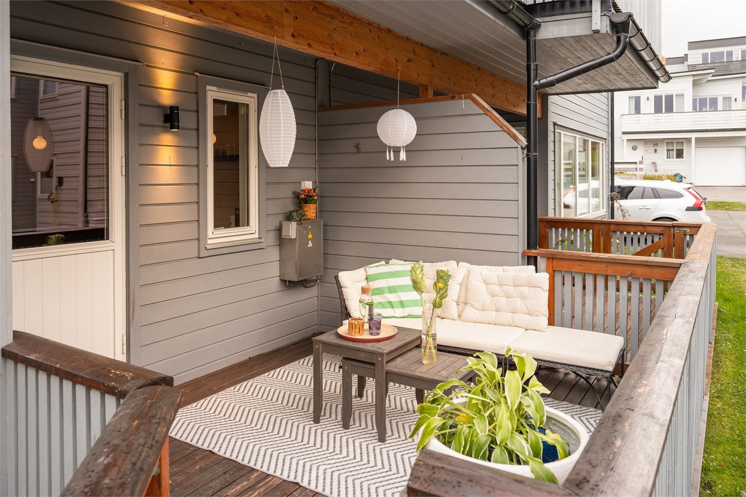 Velkommen til Anton Jenssens veg 90A -en tidsriktig og lun selveierleilighet beliggende i et svært rolig og attraktivt område på Ranheim!