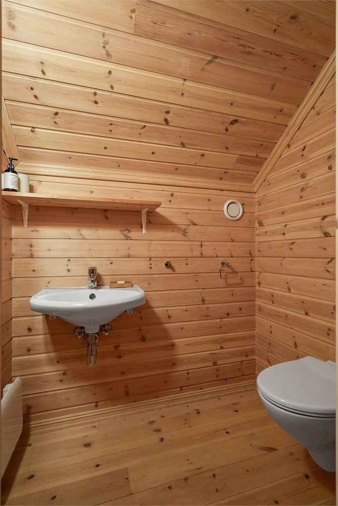 Toalettrom på loftet
