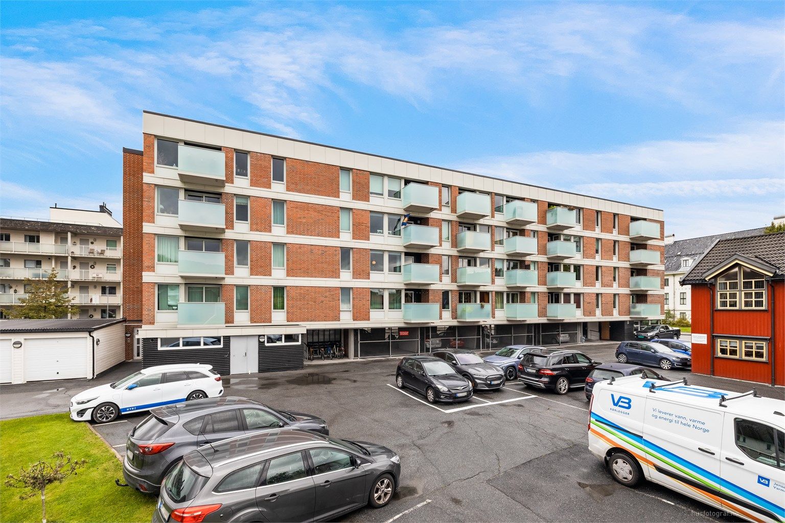 Fasade bilde av blokken. Foto: Haiman Askari/Knipzet AS