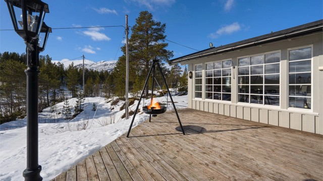 - Velkommen til Løyningsvegen 21 -