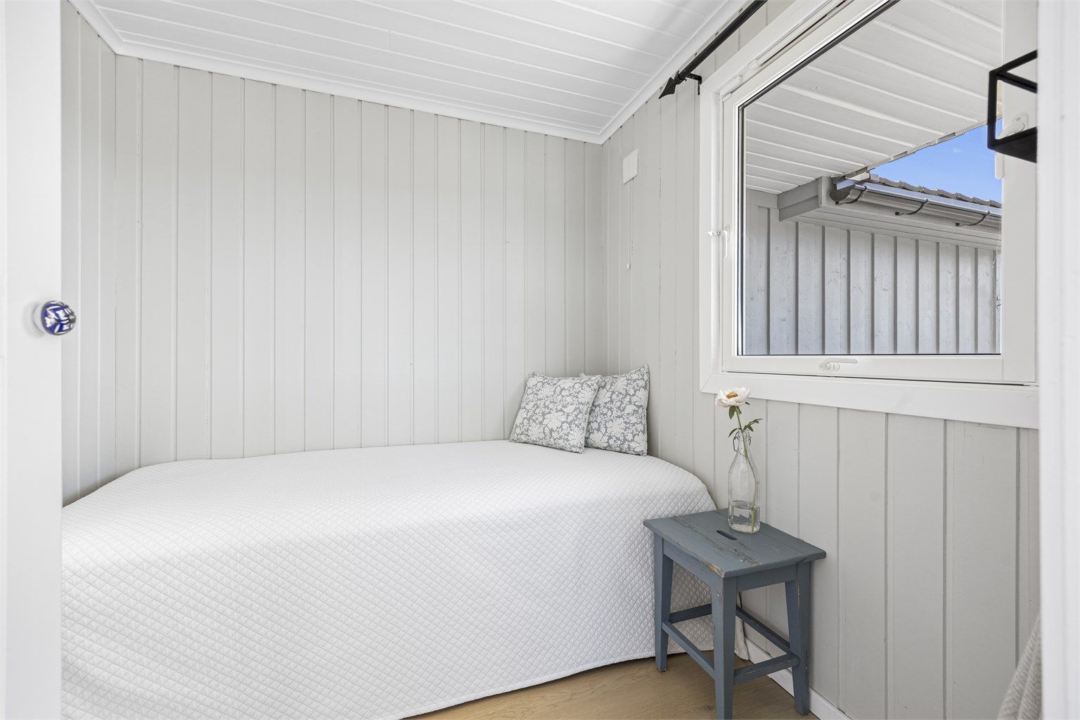 Det fjerde soverommet er et mindre rom som egner seg godt som barnerom eller gjesterom.