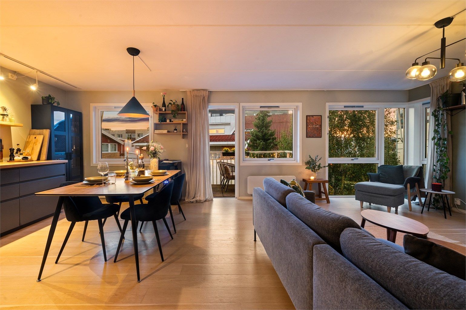 Tom Martinsen v//Krogsveen har gleden av å presentere en attraktiv og innbydende 3-roms leilighet på Frydenberg!