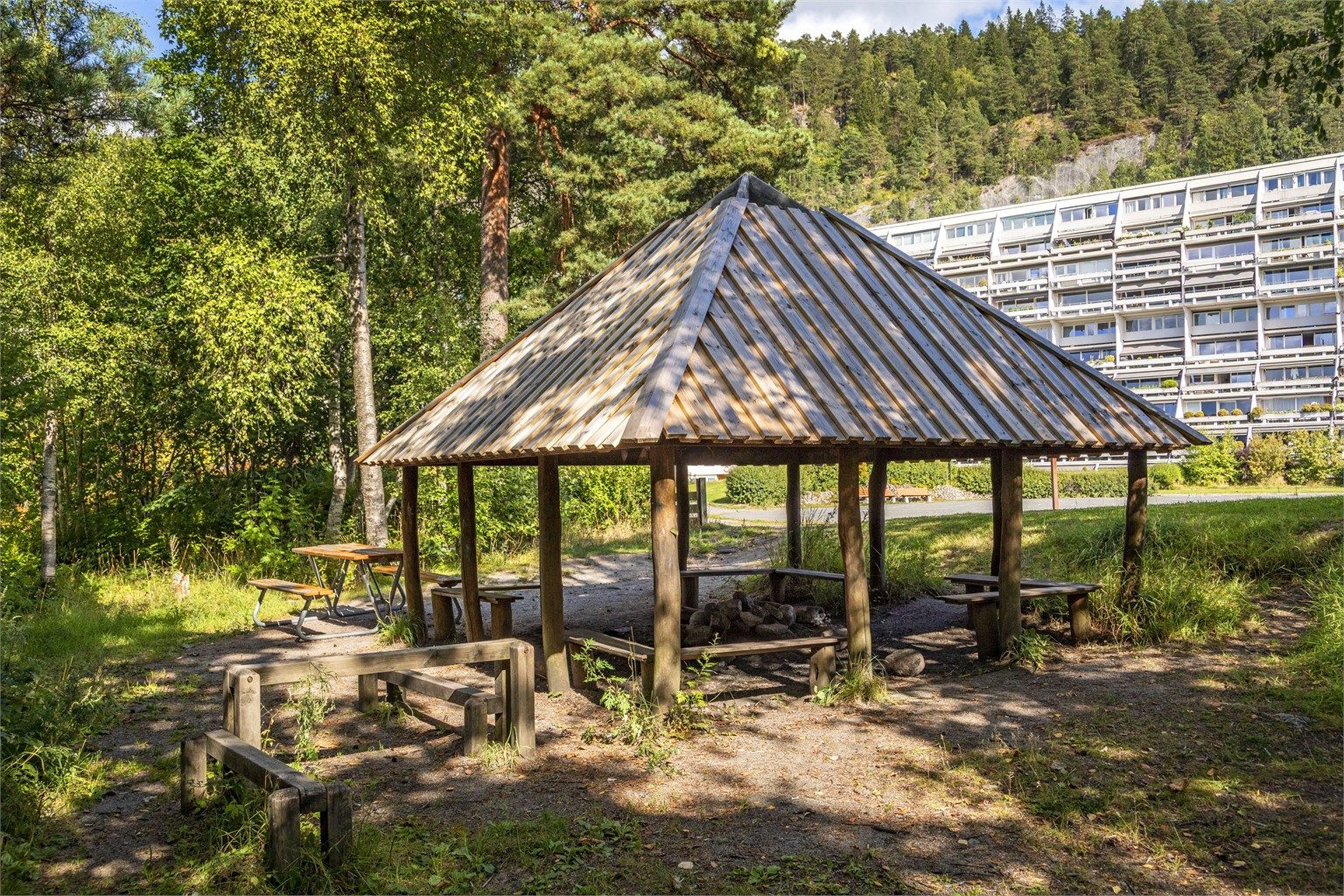 "Småland" på sameiets tomt er et populært lekested