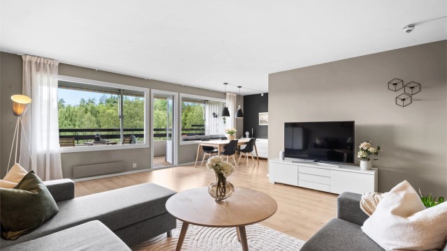 Sebastian Håbesland v/Krogsveen presenterer Slalåmveien 5D - moderne leilighet med solrik uteplass