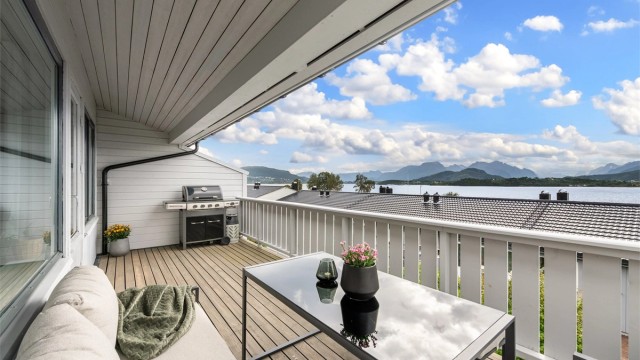 Velkommen til Hatlevika 14 presentert av eiendomsmegler Camilla Christensen