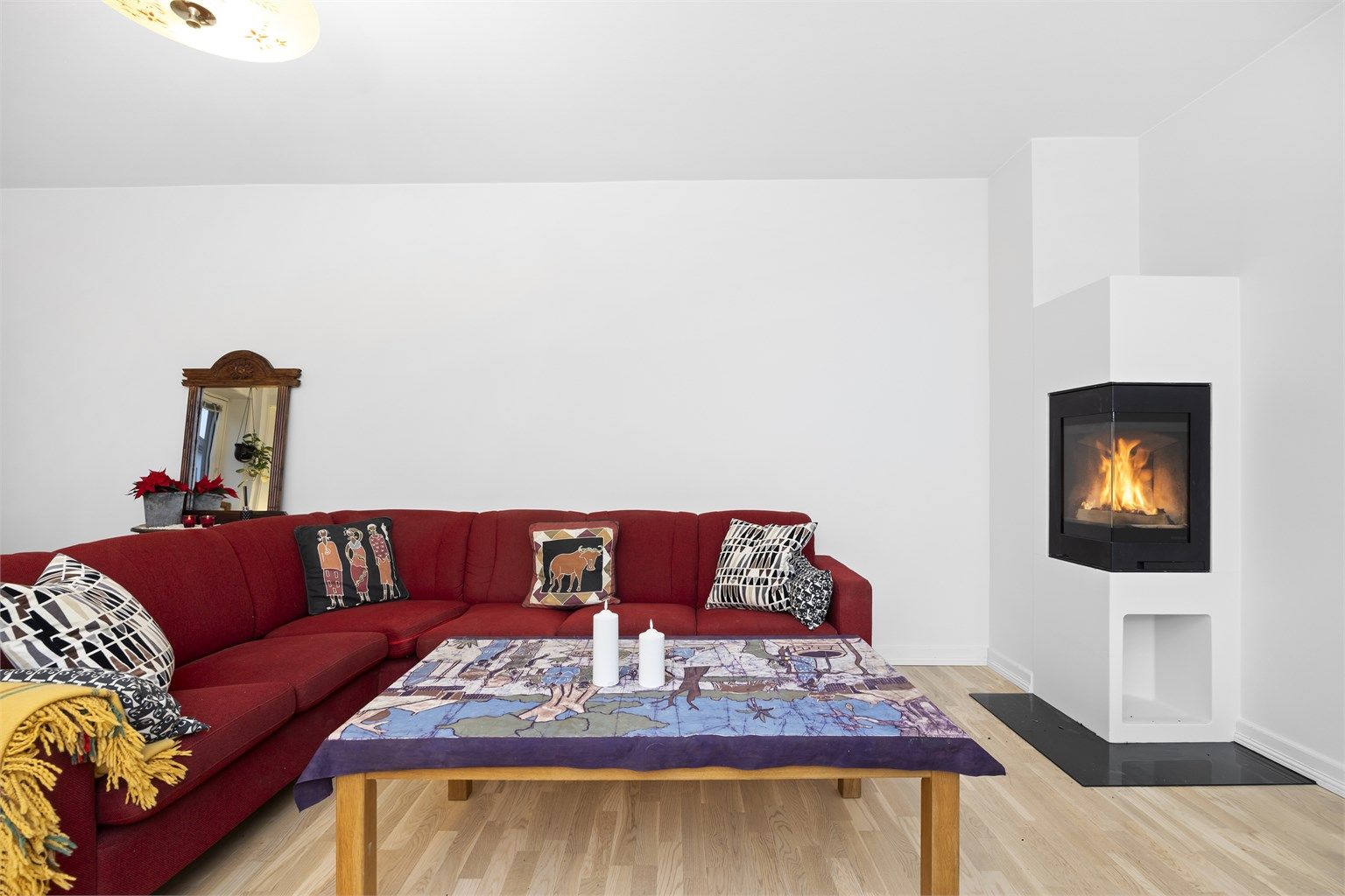 En peisovn varmer godt på årets kjølige dager. 