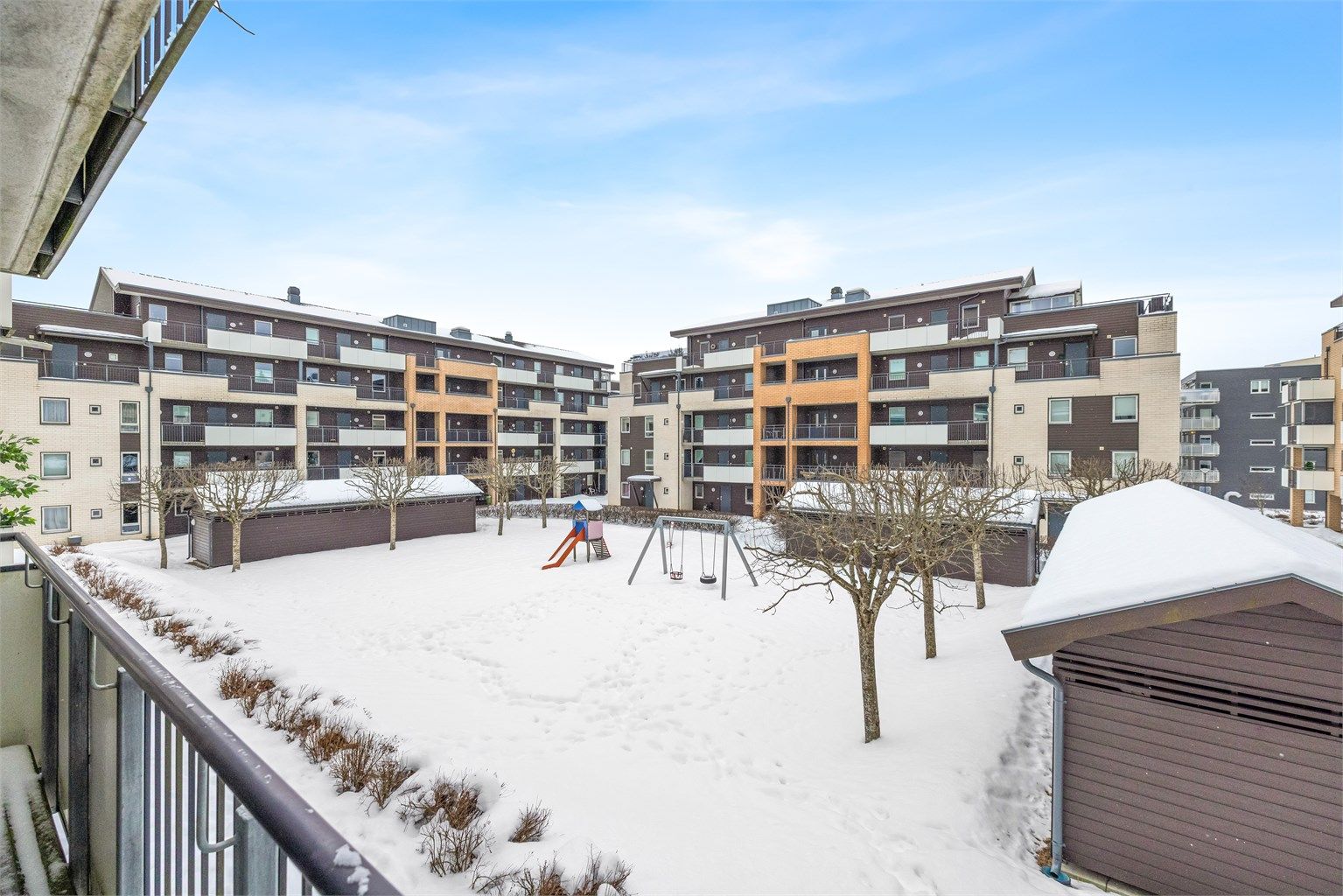 Såvegen byr på fine opparbeidede fellesarealer med blant annet lekeplasser og beplantning 