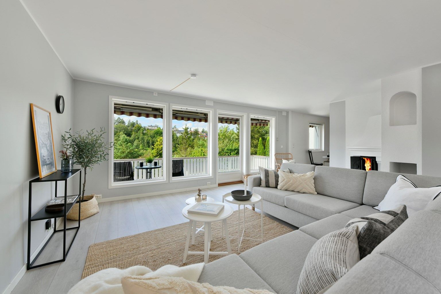 Sebastian Håbesland v/Krogsveen presenterer Bringaveien 10A - bolig på Tårnåsen med solrike uteplasser