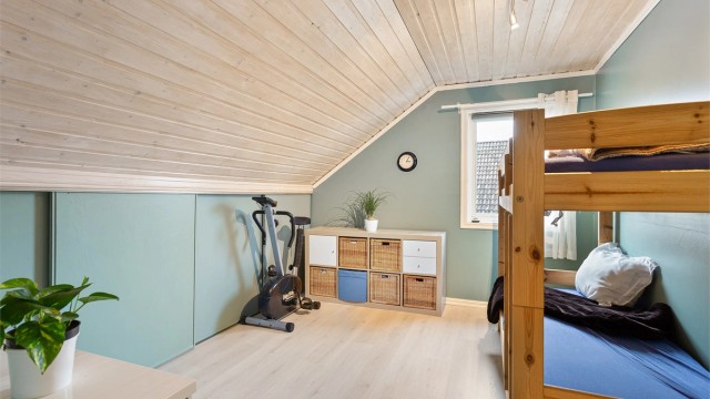 Soverom 3 med lagring i knevegg