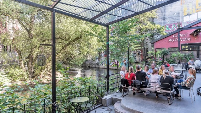 Kort vei til kultur, her fra området Blå - Ingensteds.