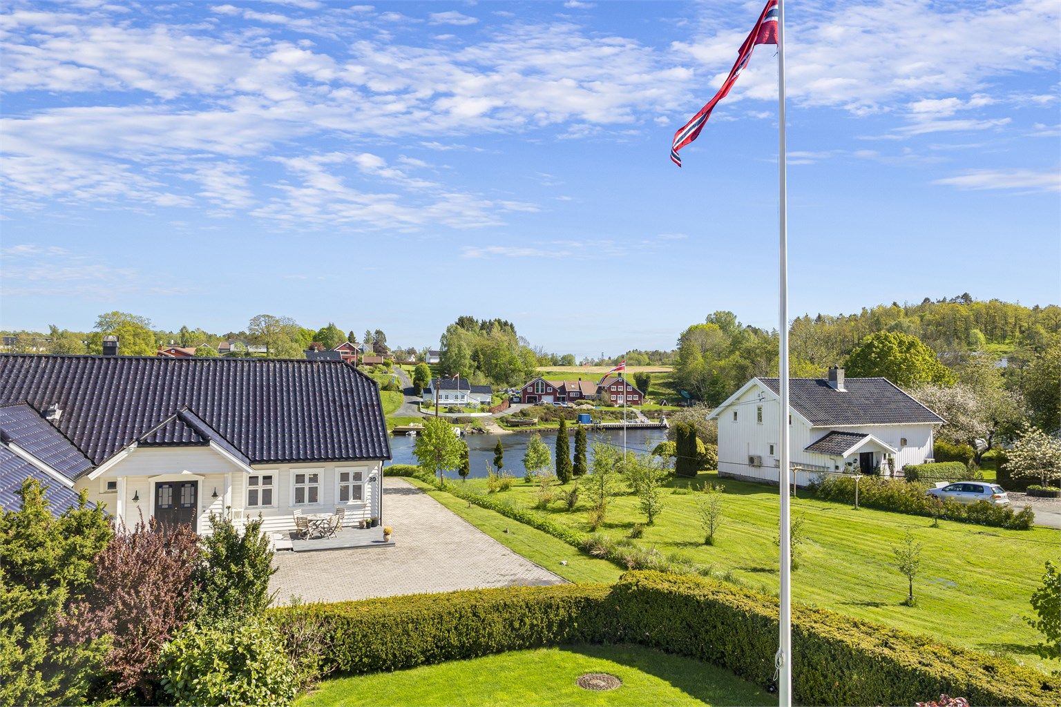 Utsikt over det etablerte og rolige boligområdet på Bjorbekk.