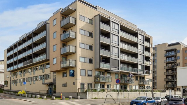 Gla'enga Eierseksjonssameie er et veldrevet sameie fra 2012. Ensjø T-banestasjon ligger kun 6 minutters gange unna.