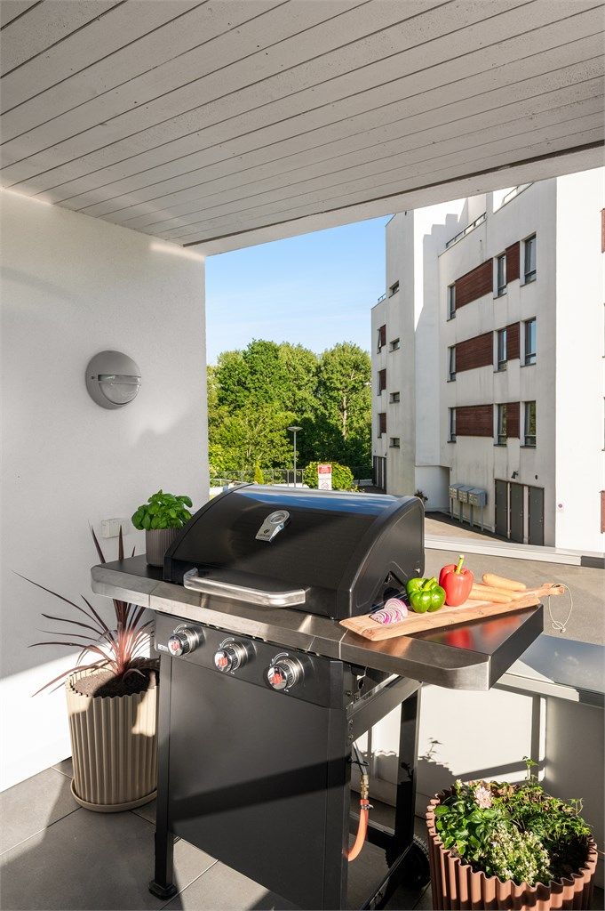 God plass til utemøbler og grill. 