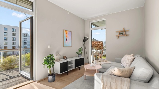 Leiligheten har balansert ventilasjon som bidrar til et sunt og godt inneklima.