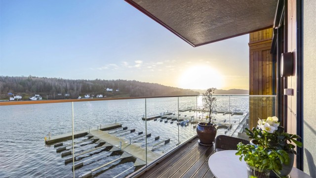 Velkommen til Vindholmen 13 C - attraktiv beliggenhet mot Lille Pollen og Tromøysund