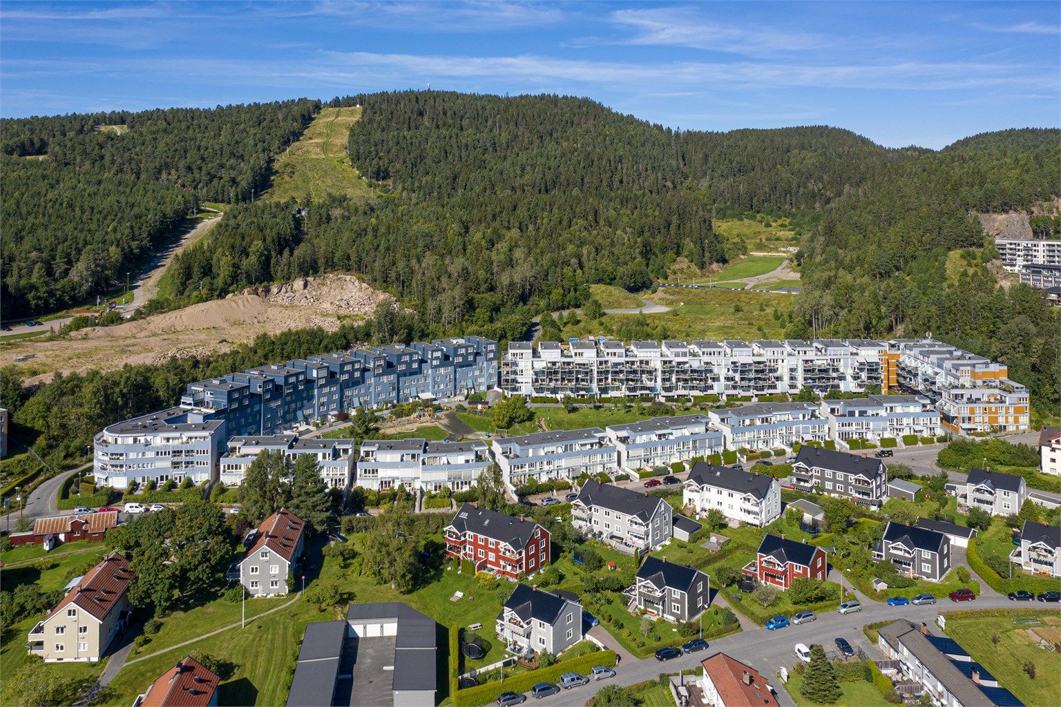 Her bor man idyllisk med Lillomarka og Grefsenkleiva slalåmbakke like utenfor dørstokken